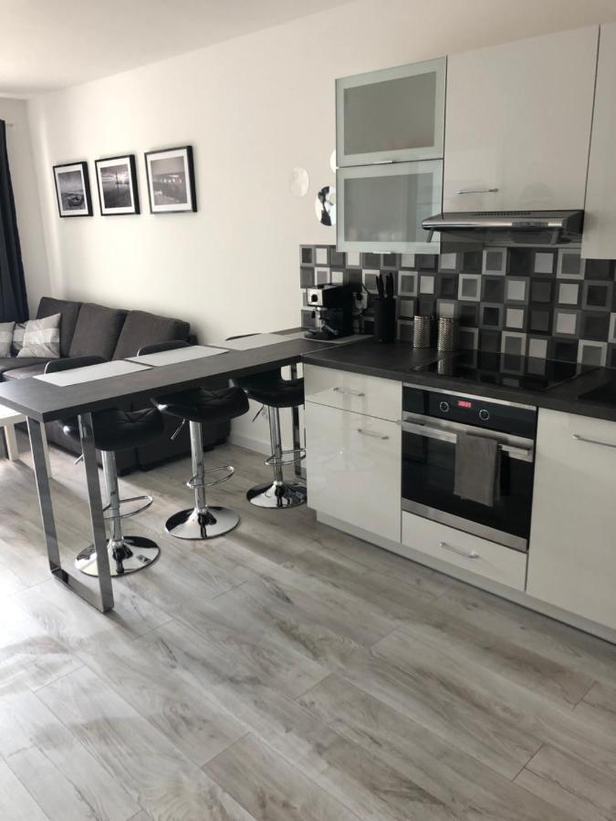 Apartament Kinga Kołobrzeg Exterior foto